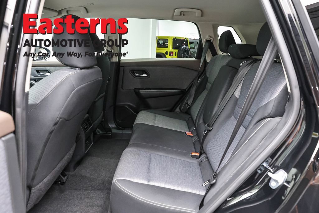 Used 2023 Nissan Rogue SV AWD/4WD image 20