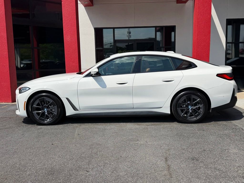 Used 2023 BMW i4 eDrive35 w/ Premium Package RWD image 5