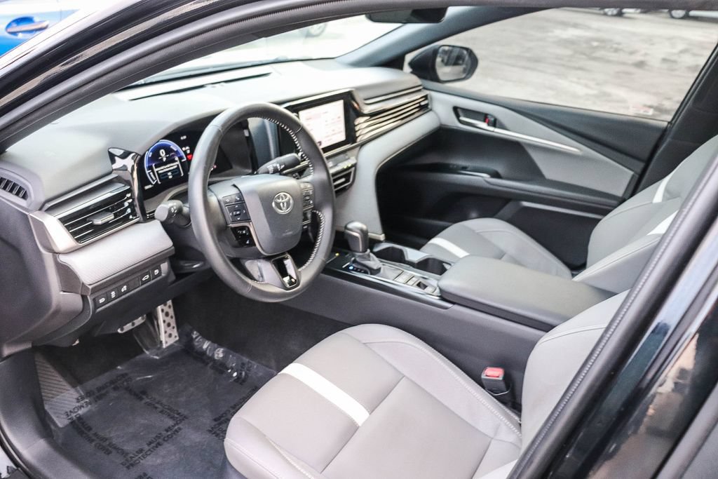 Used 2026 Toyota Camry SE w/ Convenience Package FWD image 22