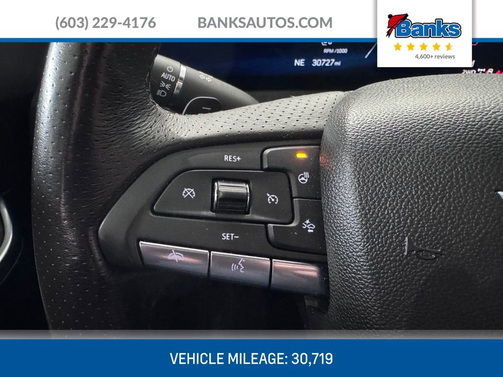 Used 2024 Cadillac XT4 Sport image 14