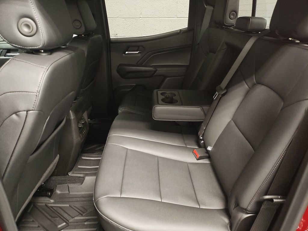 New 2026 GMC Canyon Elevation w/ Convenience Package image 26