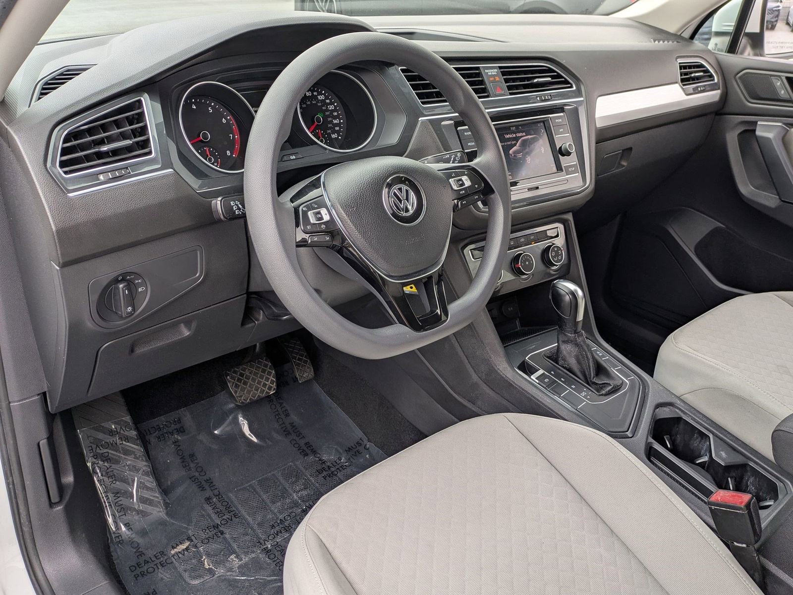 Used 2019 Volkswagen Tiguan S FWD image 15