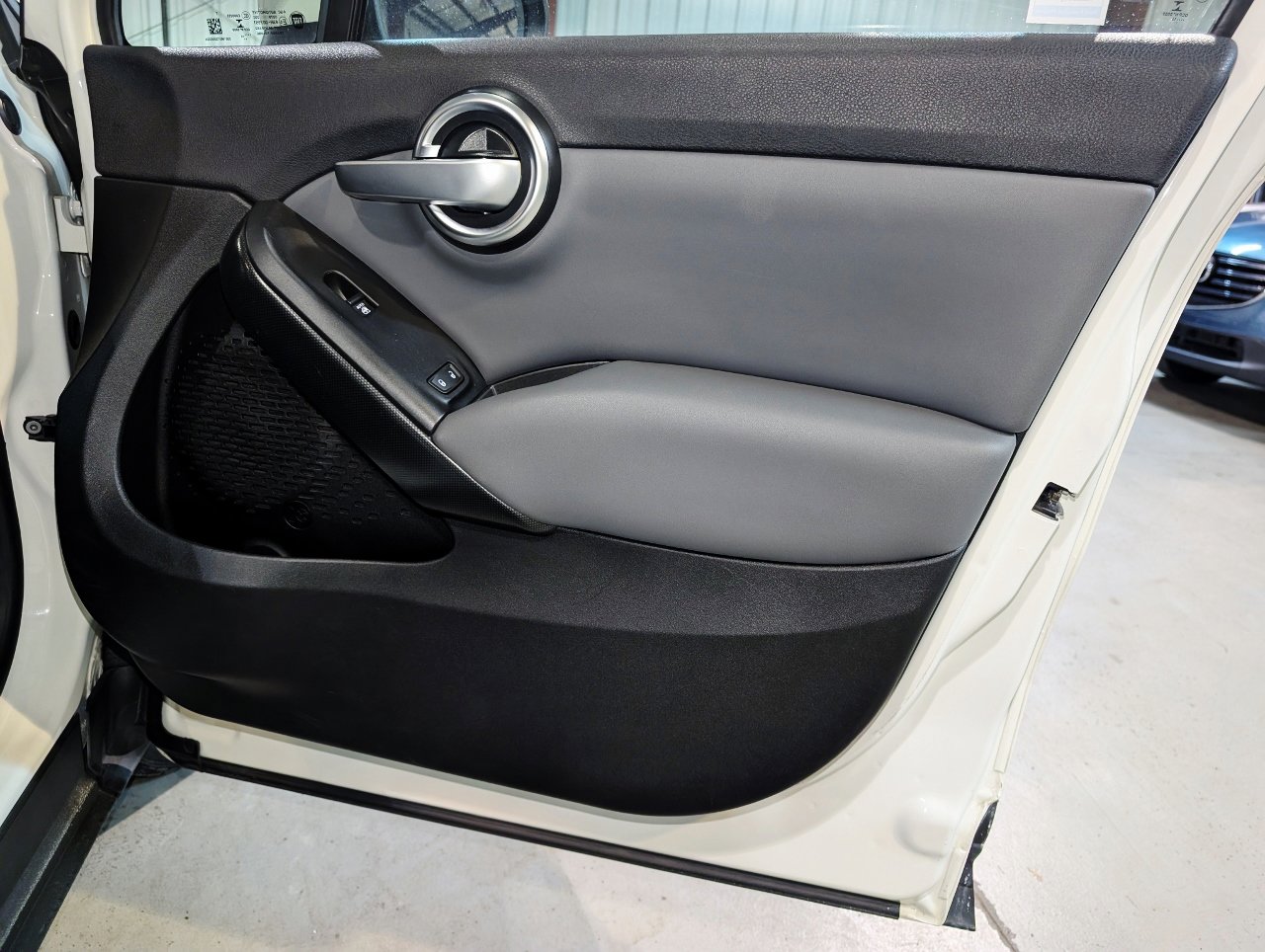 Used 2016 FIAT 500X Easy image 28