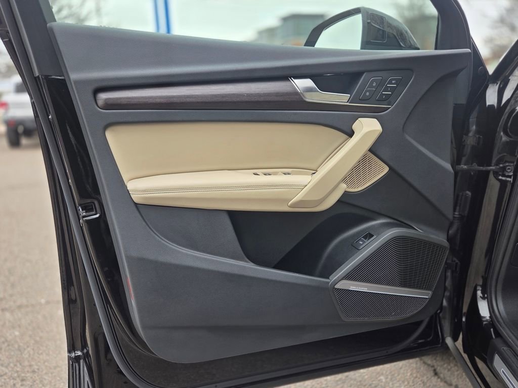 Used 2023 Audi Q5 2.0T Prestige image 13