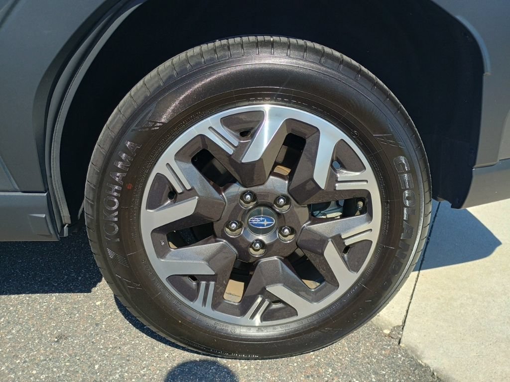 Certified 2026 Subaru Forester Premium AWD/4WD image 10