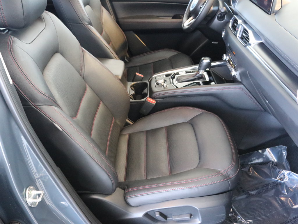 Used 2025 MAZDA CX-5 Carbon Edition AWD/4WD image 44