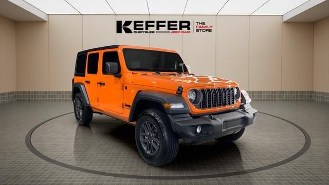 Used 2025 Jeep Wrangler Unlimited Sport AWD/4WD image 8
