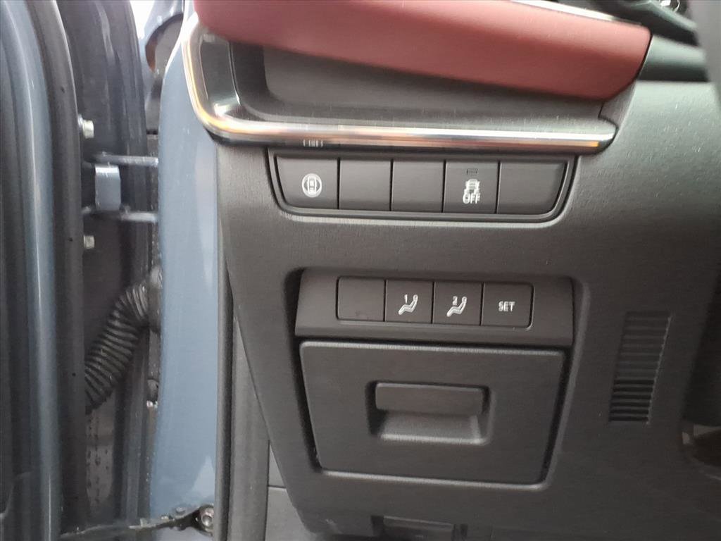 Used 2020 MAZDA MAZDA3 AWD Hatchback w/ Premium Pkg image 15