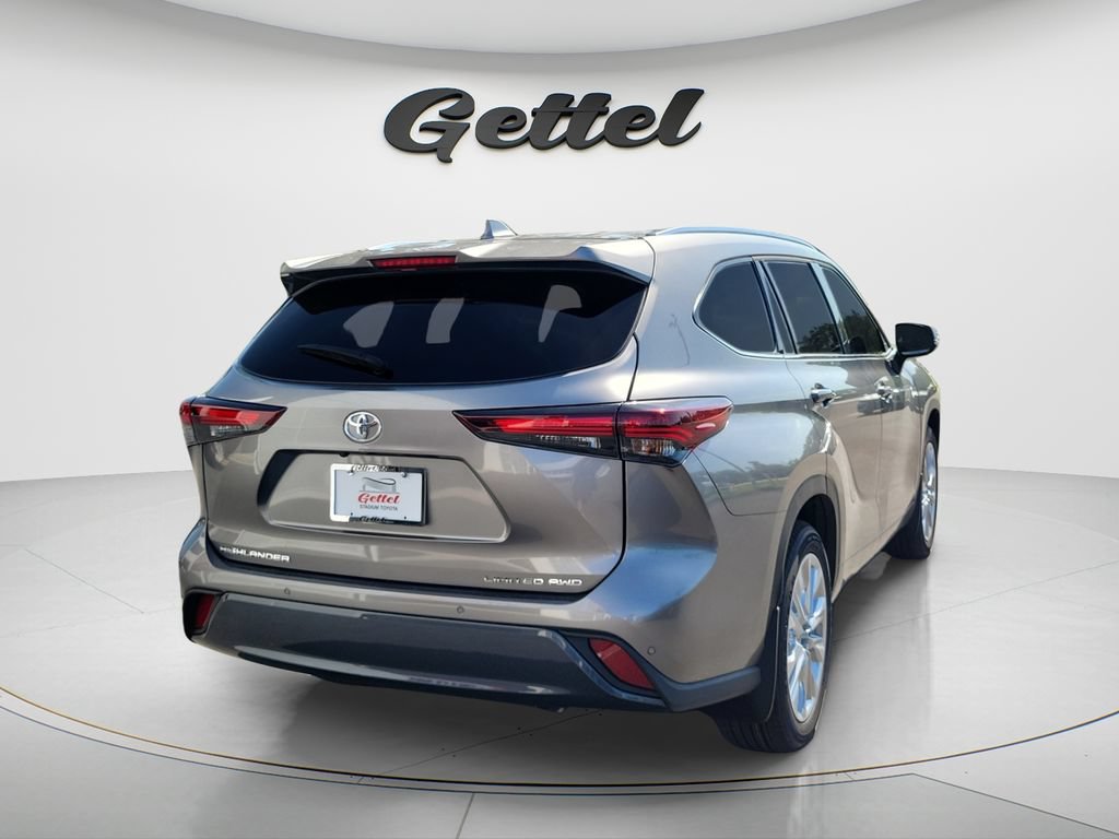 New 2026 Toyota Highlander Limited AWD/4WD image 5