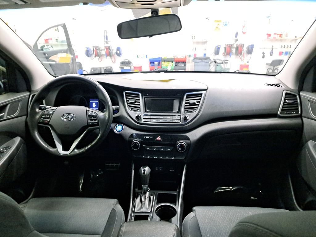Used 2017 Hyundai Tucson Night image 18