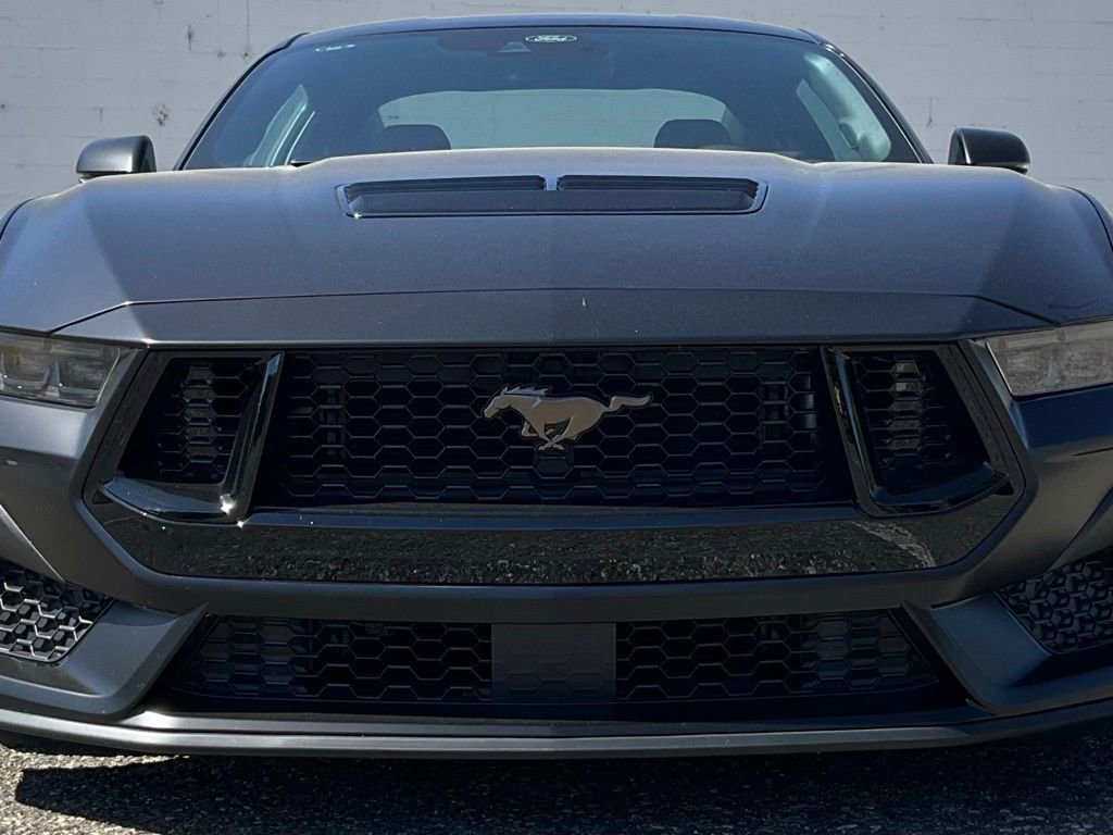 Used 2025 Ford Mustang GT Premium image 26