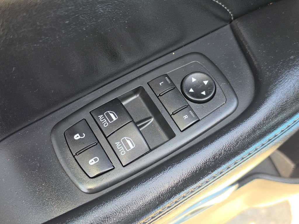 Certified 2019 Dodge Challenger GT w/ Plus Package RWD image 17