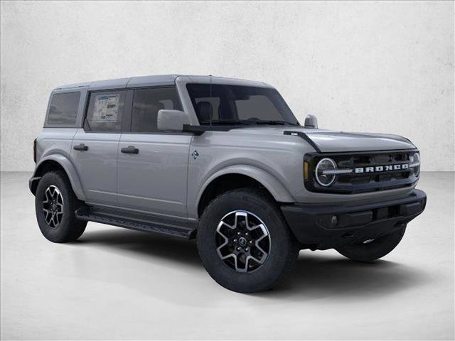 New 2026 Ford Bronco Outer Banks image 6