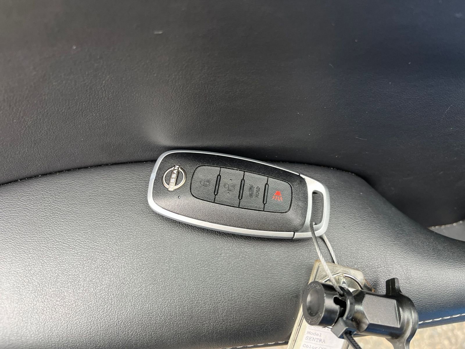 Used 2025 Nissan Sentra SV image 21