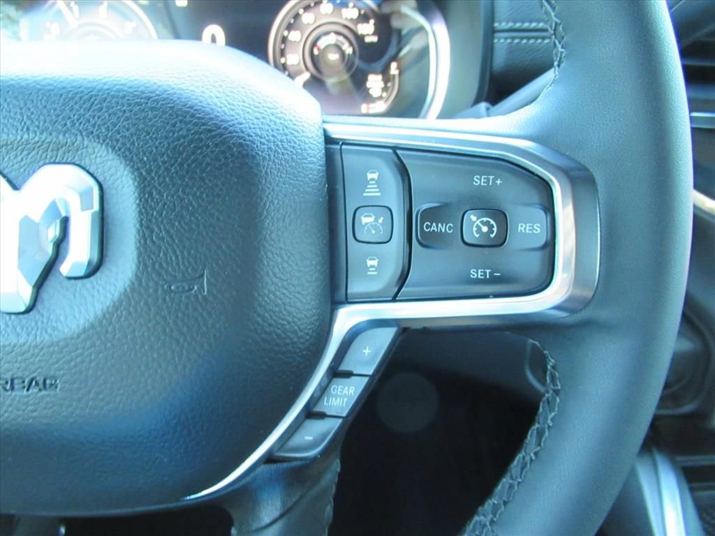 Certified 2026 RAM 3500 Laramie AWD/4WD image 25