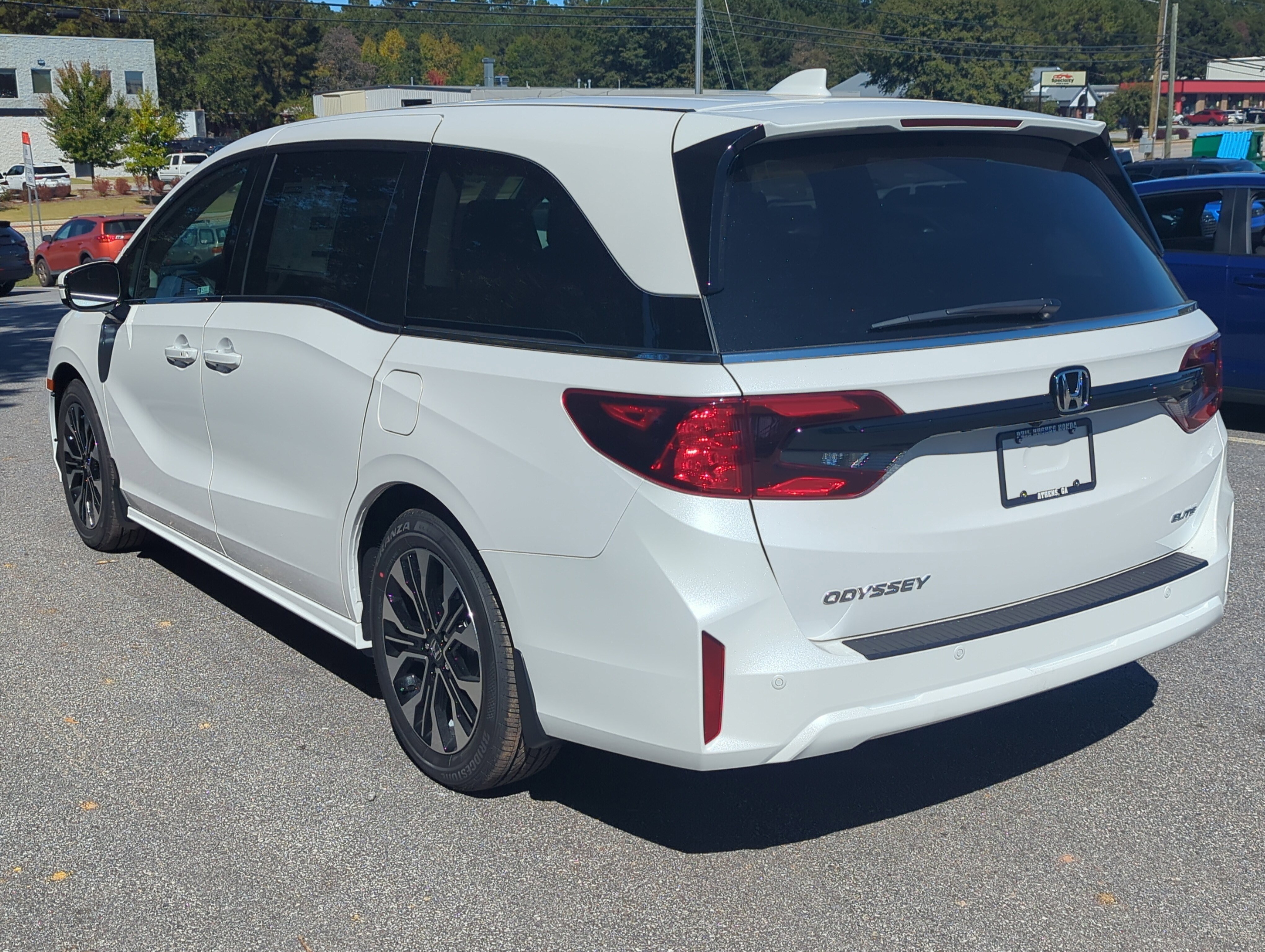 New 2026 Honda Odyssey Elite image 7