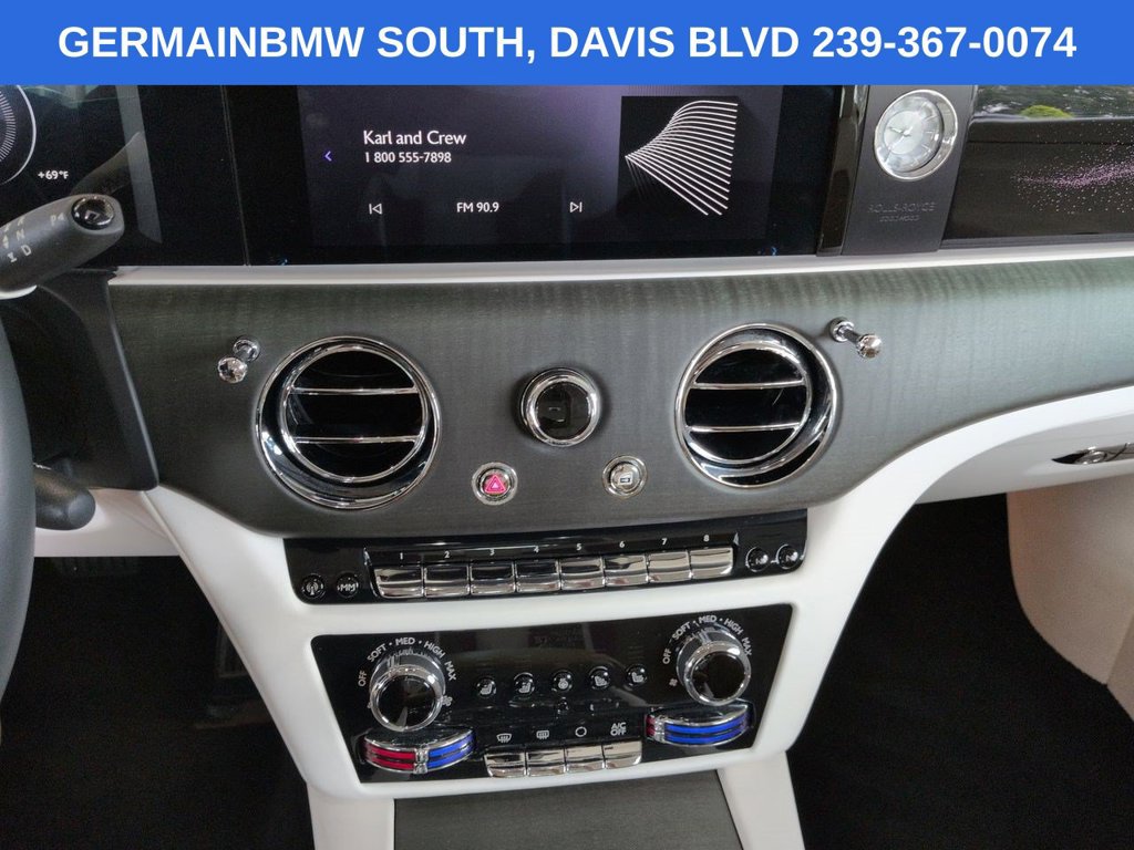 Used 2024 Rolls-Royce Spectre w/ Spectre Launch Package AWD/4WD image 19
