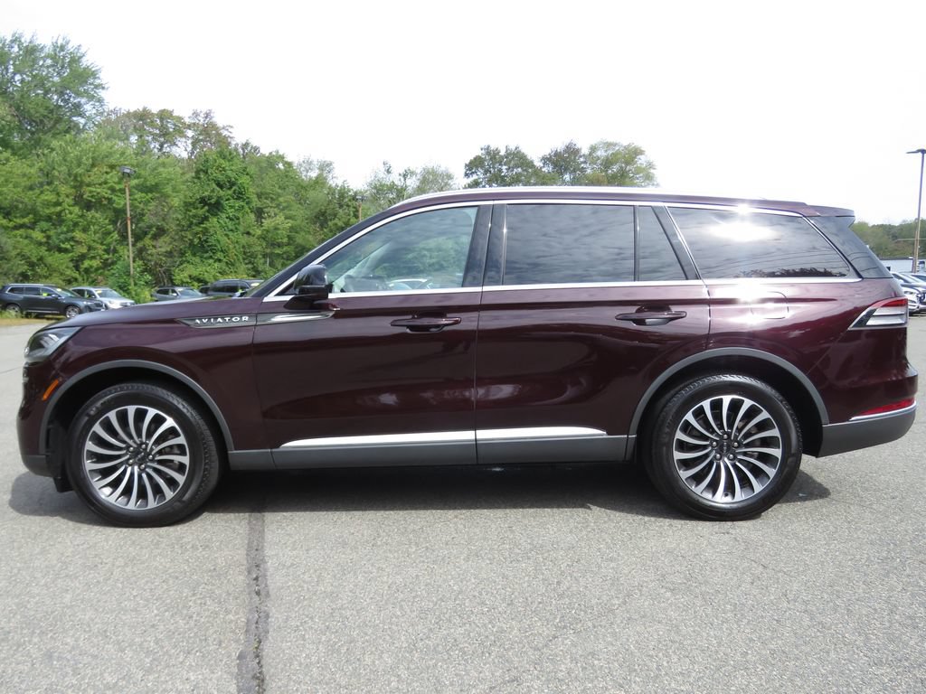 Used 2023 Lincoln Aviator AWD w/ Premium Package image 8