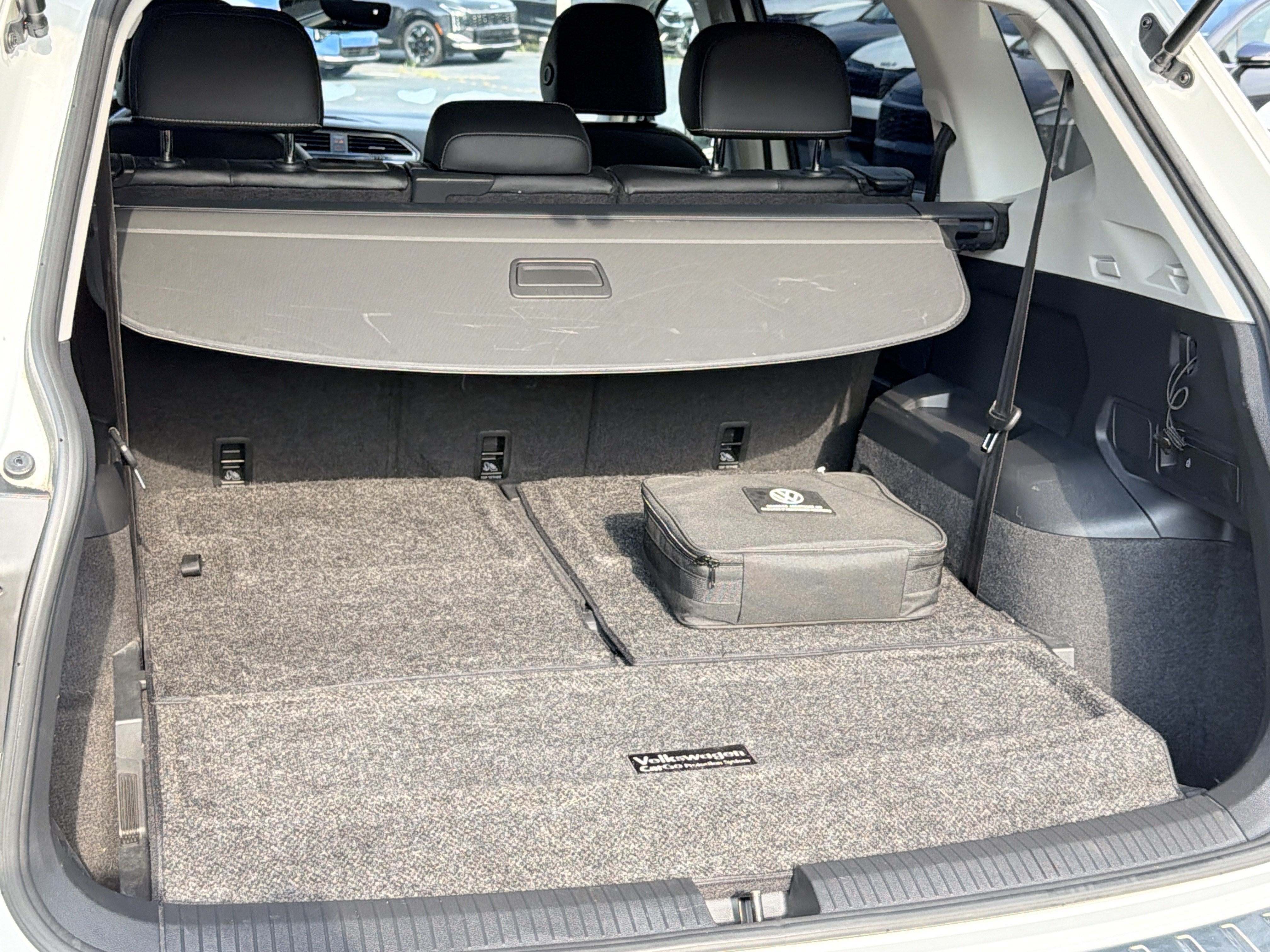 Used 2022 Volkswagen Tiguan SE FWD image 15