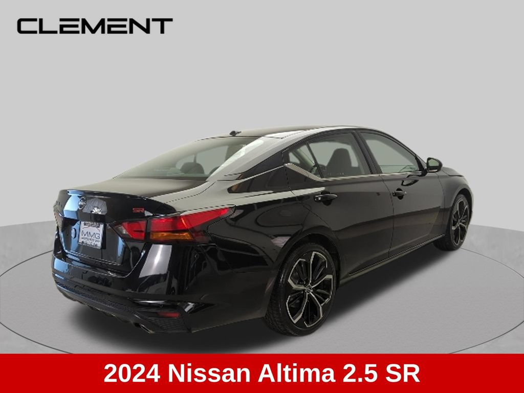 Used 2024 Nissan Altima 2.5 SR FWD image 5