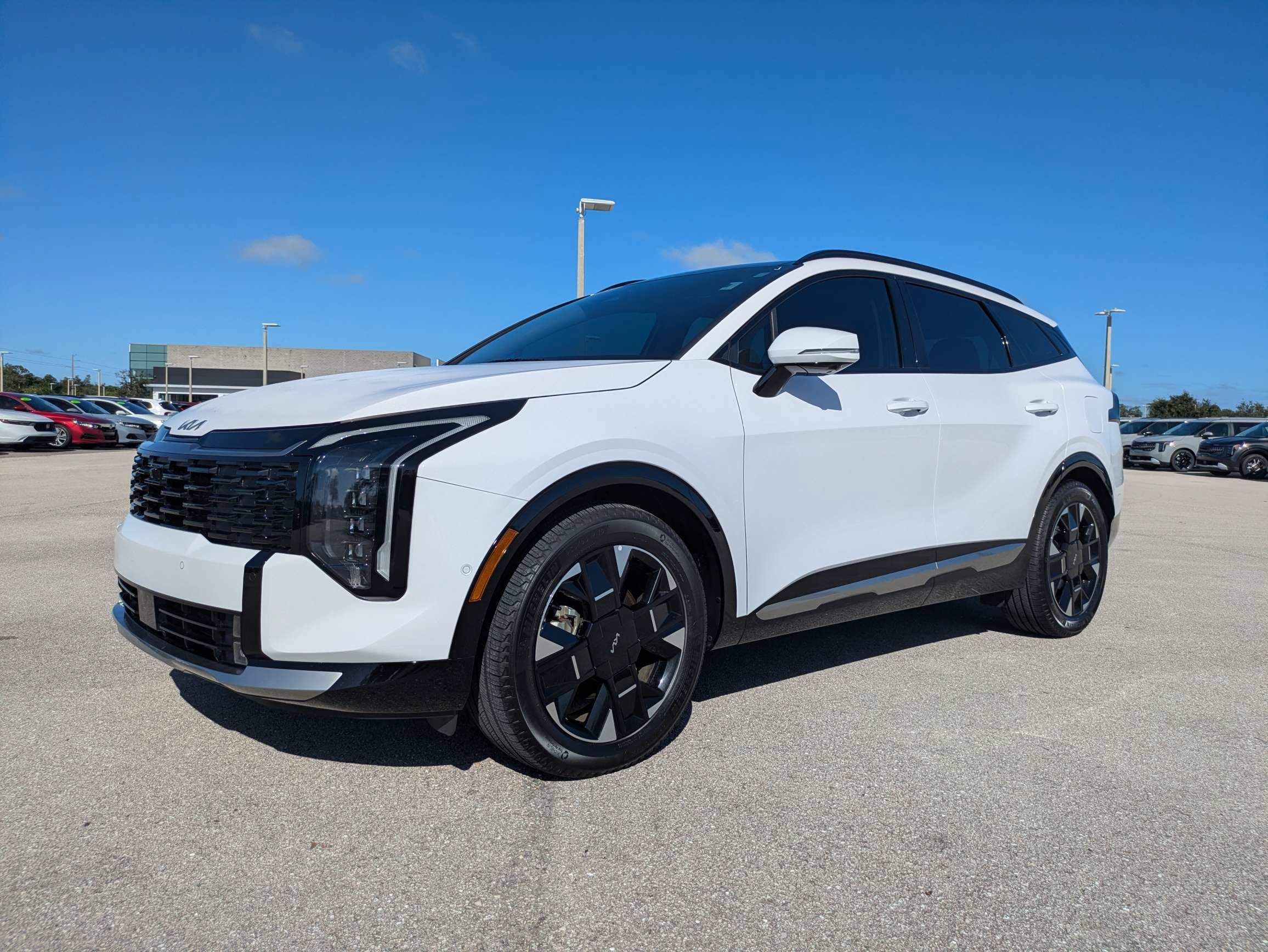 Certified 2026 Kia Sportage SX FWD image 8