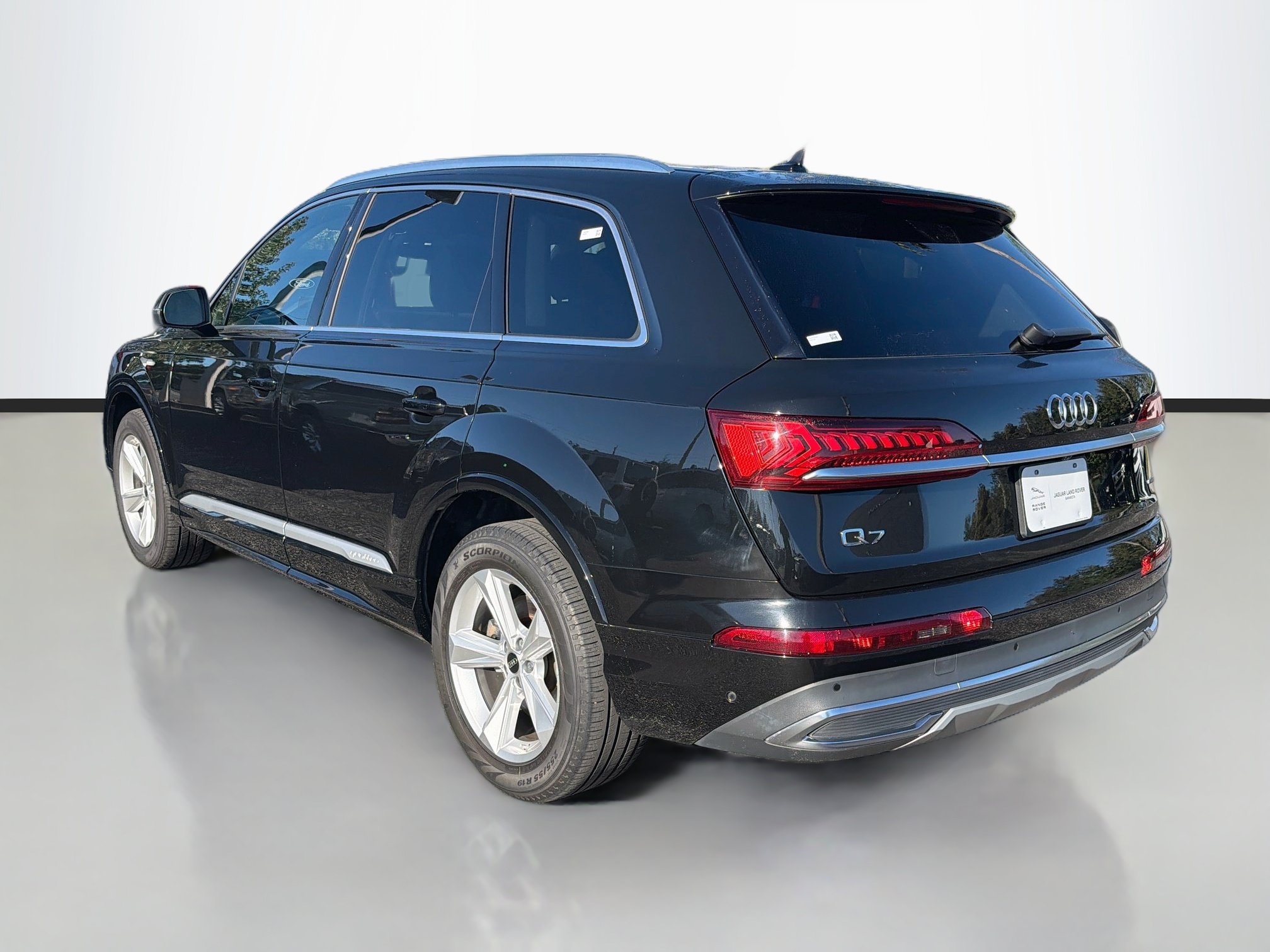 Used 2024 Audi Q7 2.0T Premium Plus AWD/4WD image 3