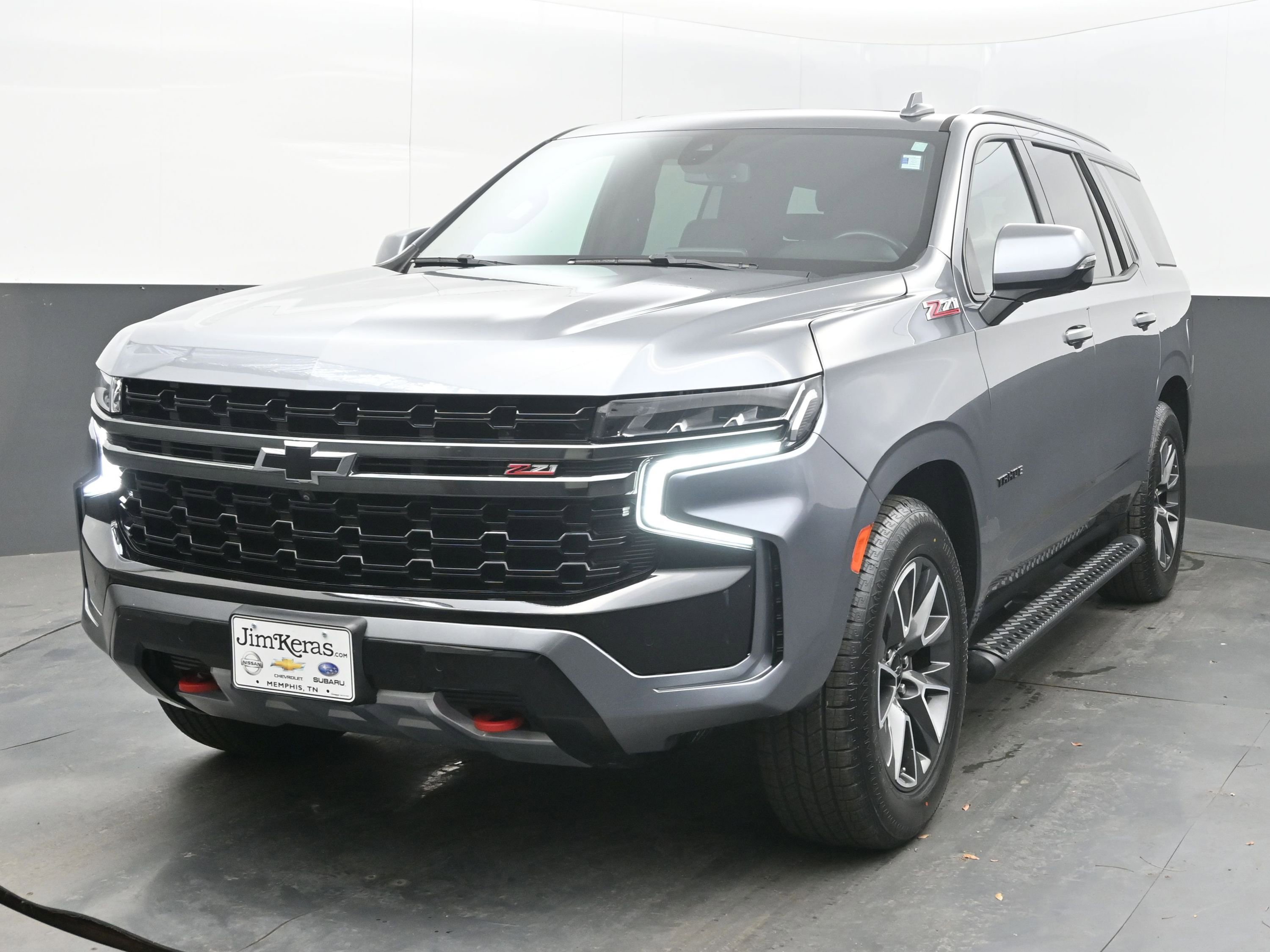 Used 2021 Chevrolet Tahoe Z71 w/ Z71 Off-Road Package AWD/4WD image 3