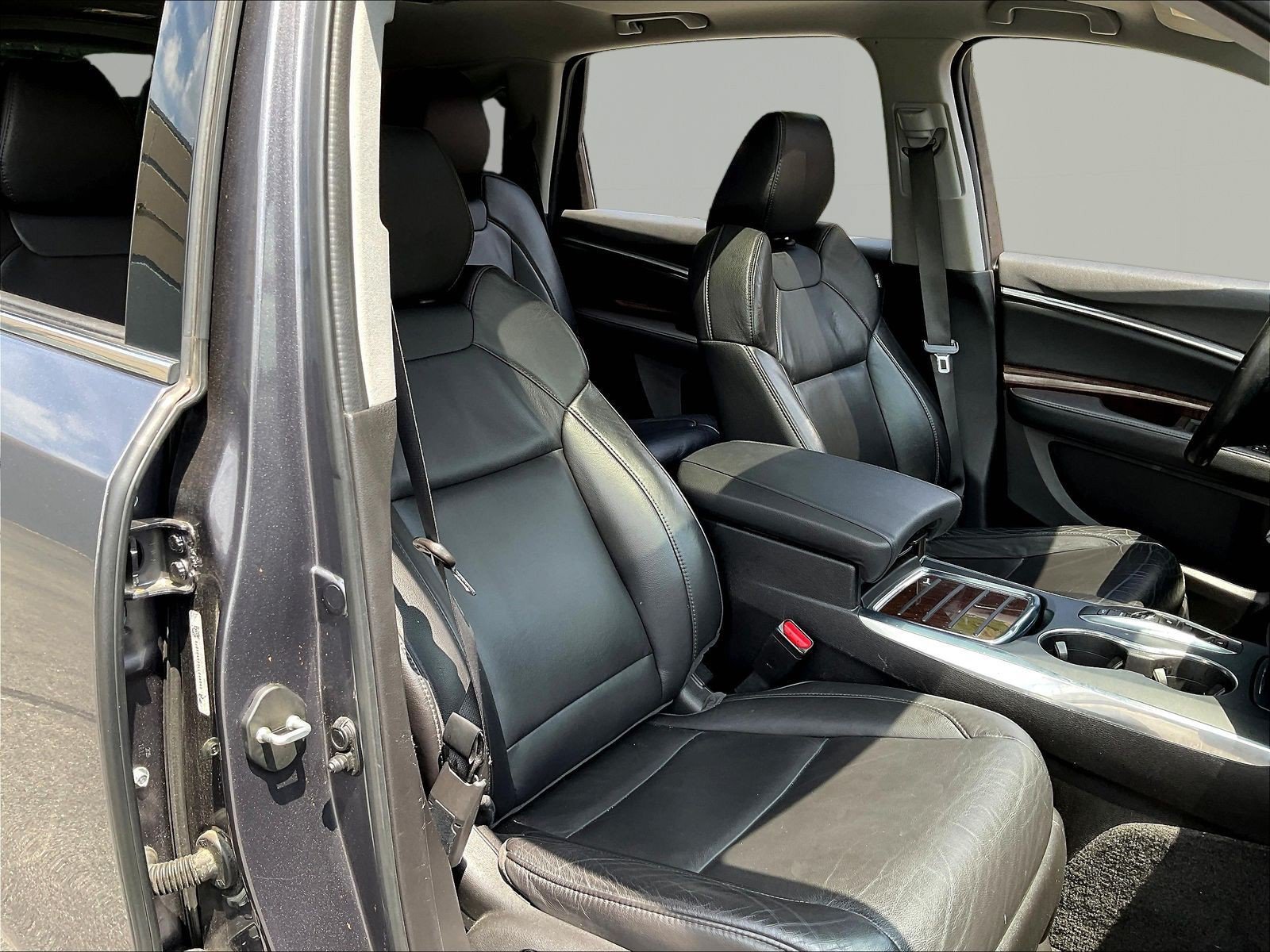 Used 2020 Acura MDX SH-AWD image 30