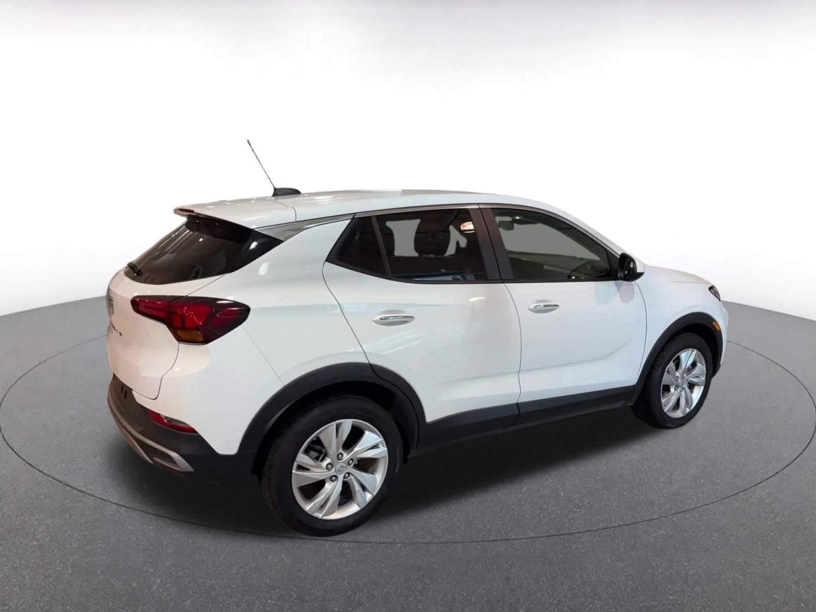 Used 2025 Buick Encore GX Preferred image 15
