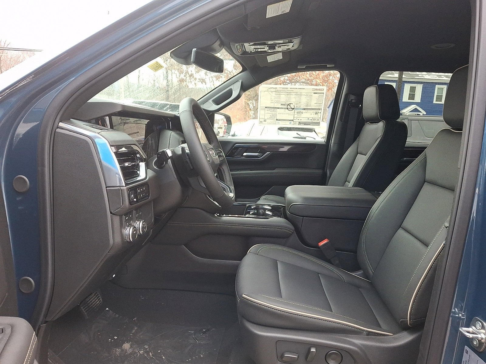 New 2026 GMC Yukon XL Elevation image 14