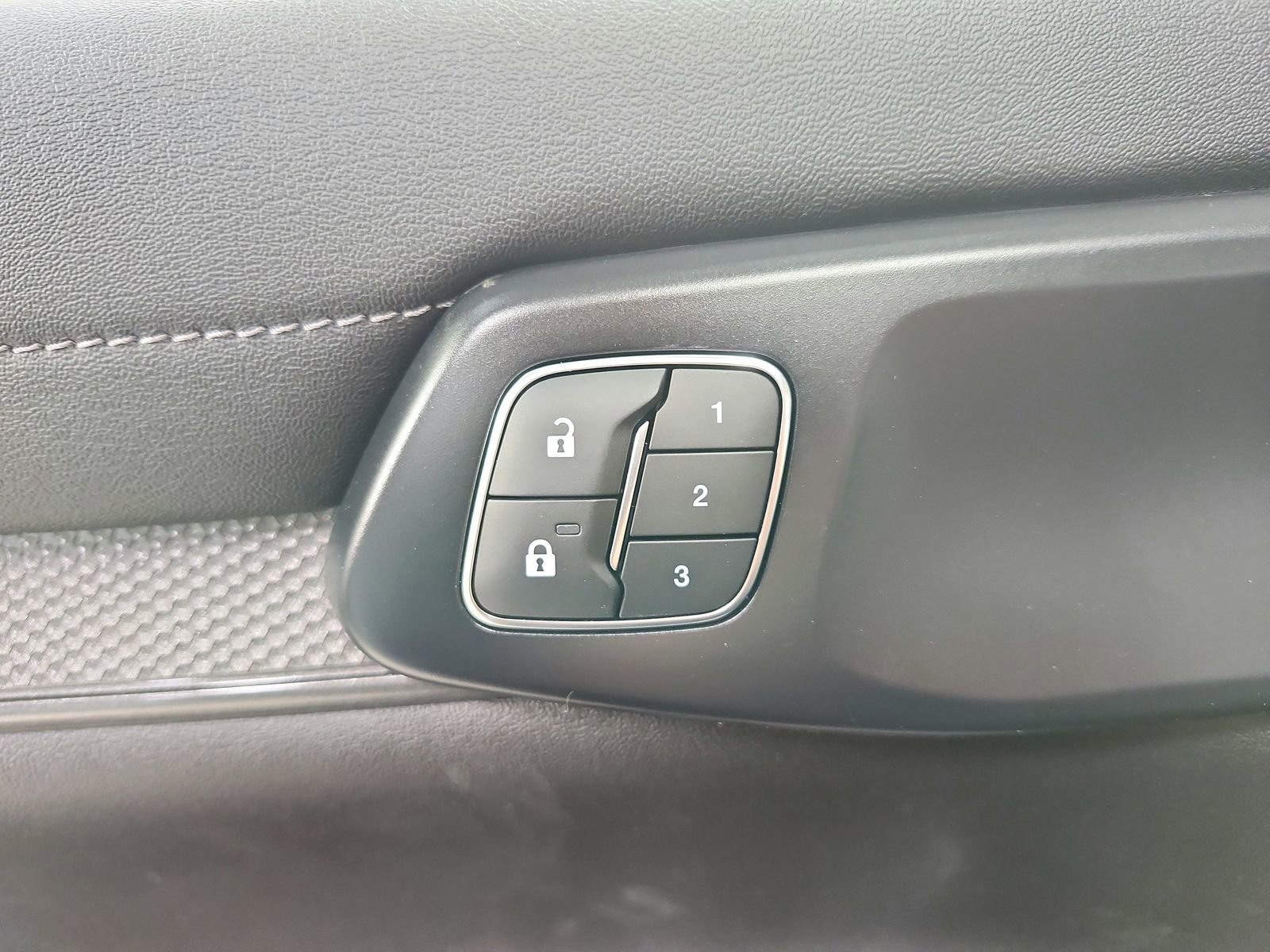 New 2026 Ford Ranger Lariat w/ FX4 Off-Road Package image 21