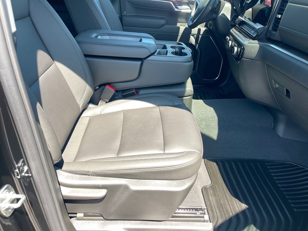 New 2026 Chevrolet Silverado 1500 LT w/ Leather Package image 18