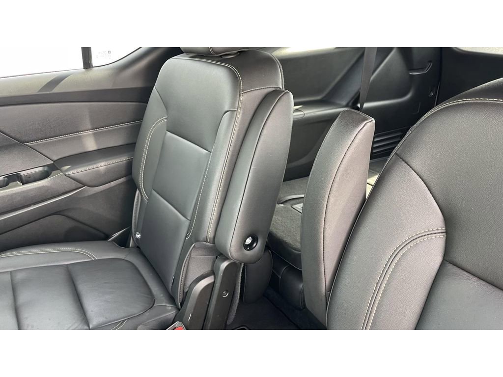 Certified 2023 Chevrolet Traverse LT w/ LPO, Floor Liner Package image 16