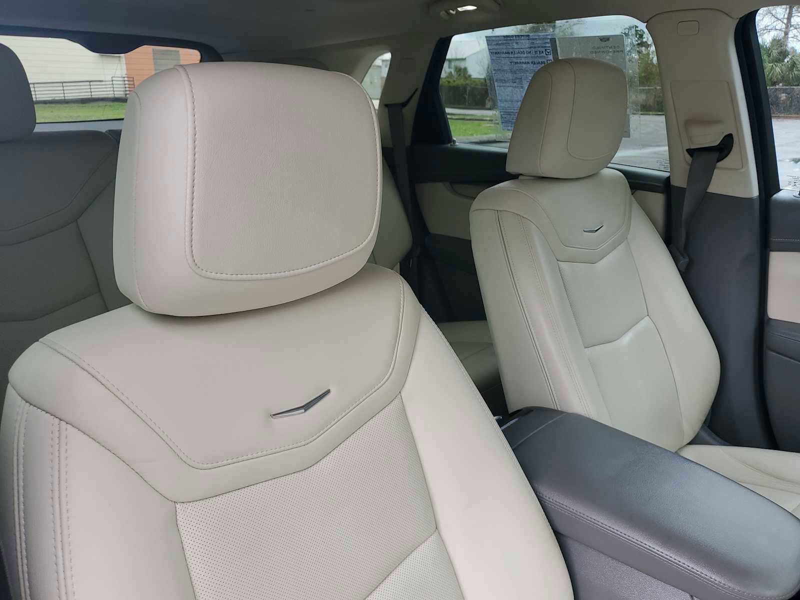 Used 2022 Cadillac XT5 Premium Luxury w/ Technology Package image 20