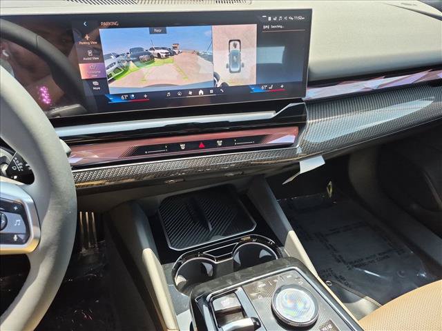 New 2027 BMW i5 eDrive40 w/ M Sport Package RWD image 12