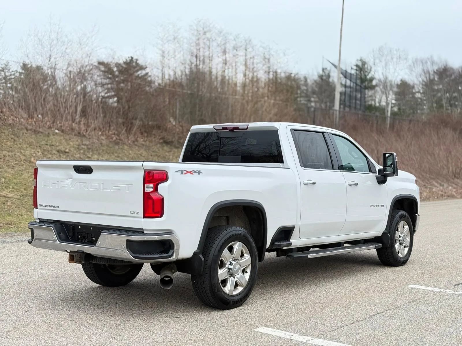 Used 2020 Chevrolet Silverado 2500 LTZ w/ LTZ Plus Package image 6