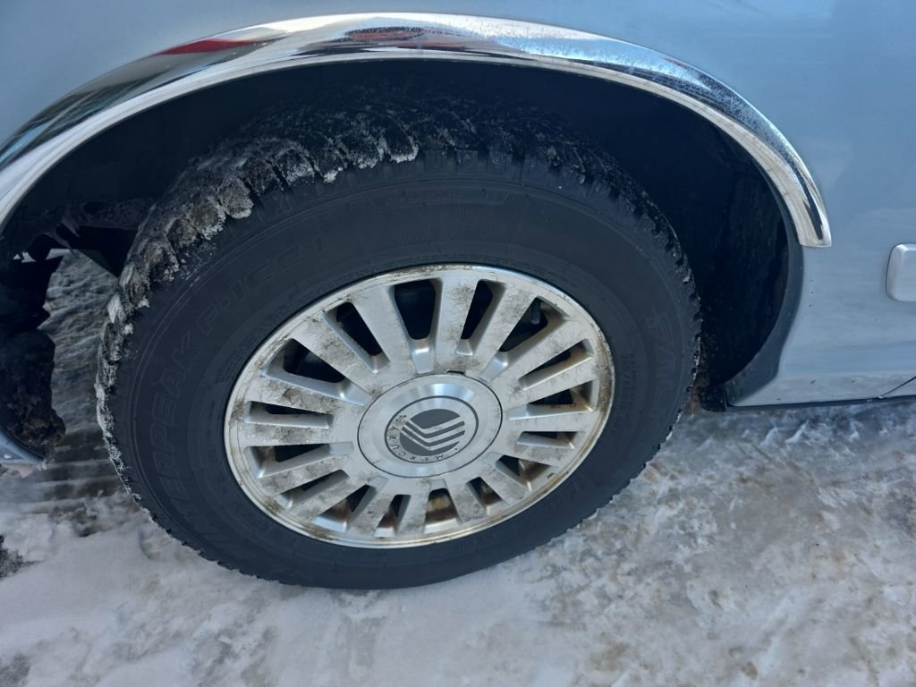 Used 2006 Mercury Grand Marquis LS image 13