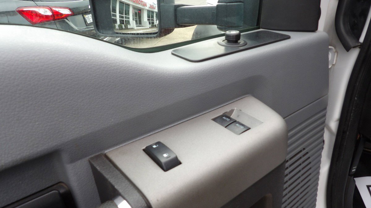 Used 2013 Ford F450 XLT w/ Ambulance Preparation Pkg RWD image 14