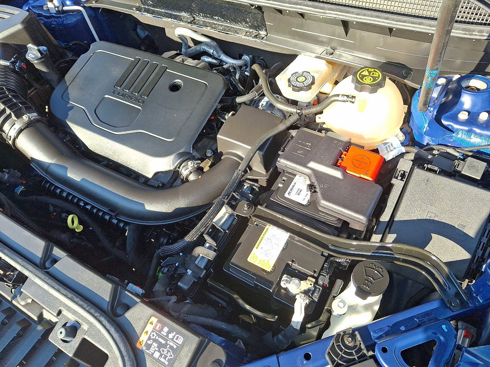 Certified 2023 GMC Acadia SLE w/ Driver Convenience Package image 31