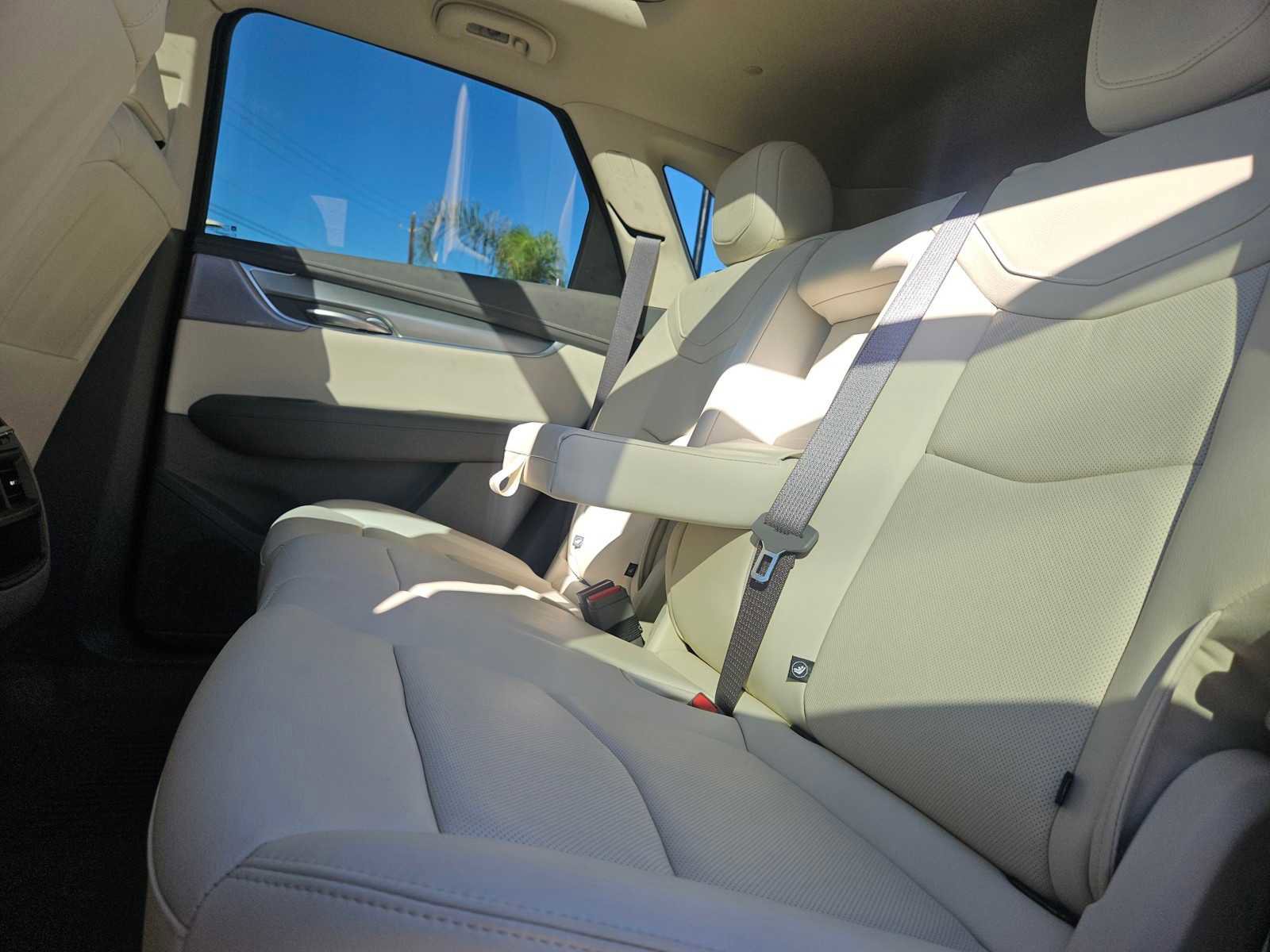 Used 2024 Cadillac XT5 Premium Luxury w/ Technology Package image 26