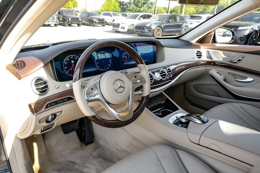 Used 2019 Mercedes-Benz S 560 Sedan image 13