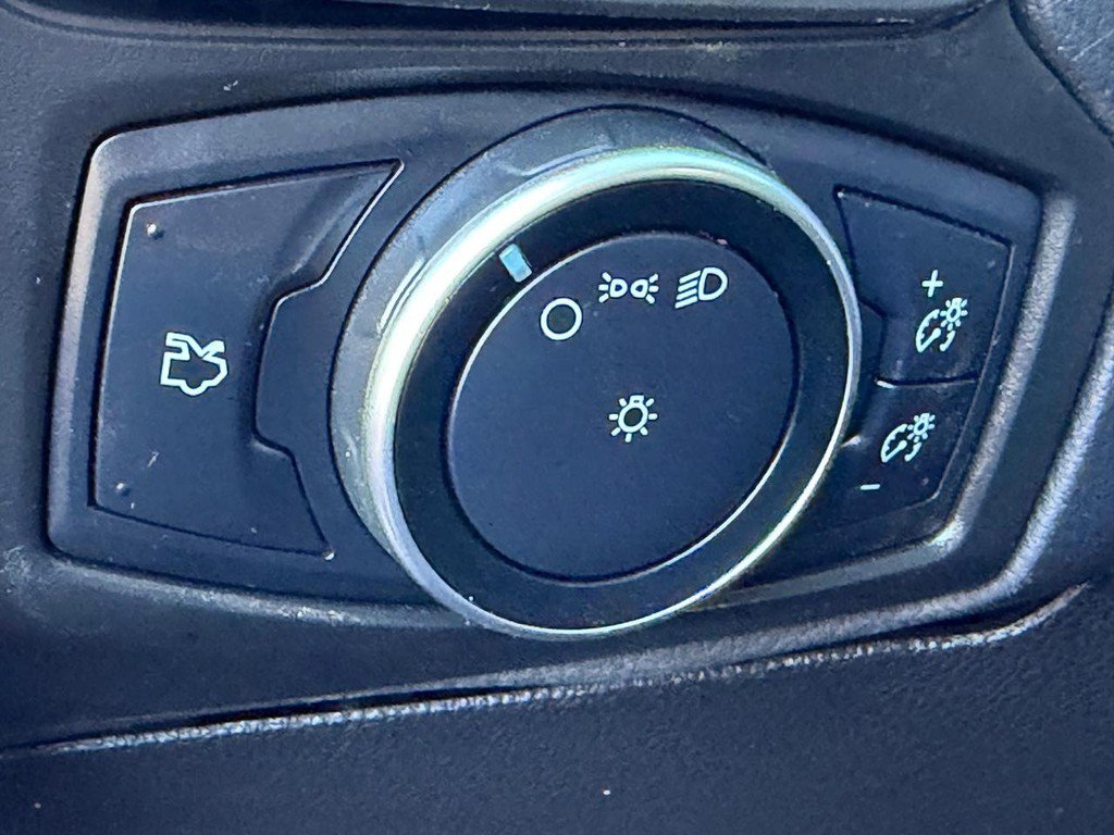 Used 2015 Ford Focus S image 29