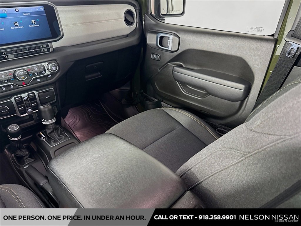 Used 2024 Jeep Wrangler Sport S image 22