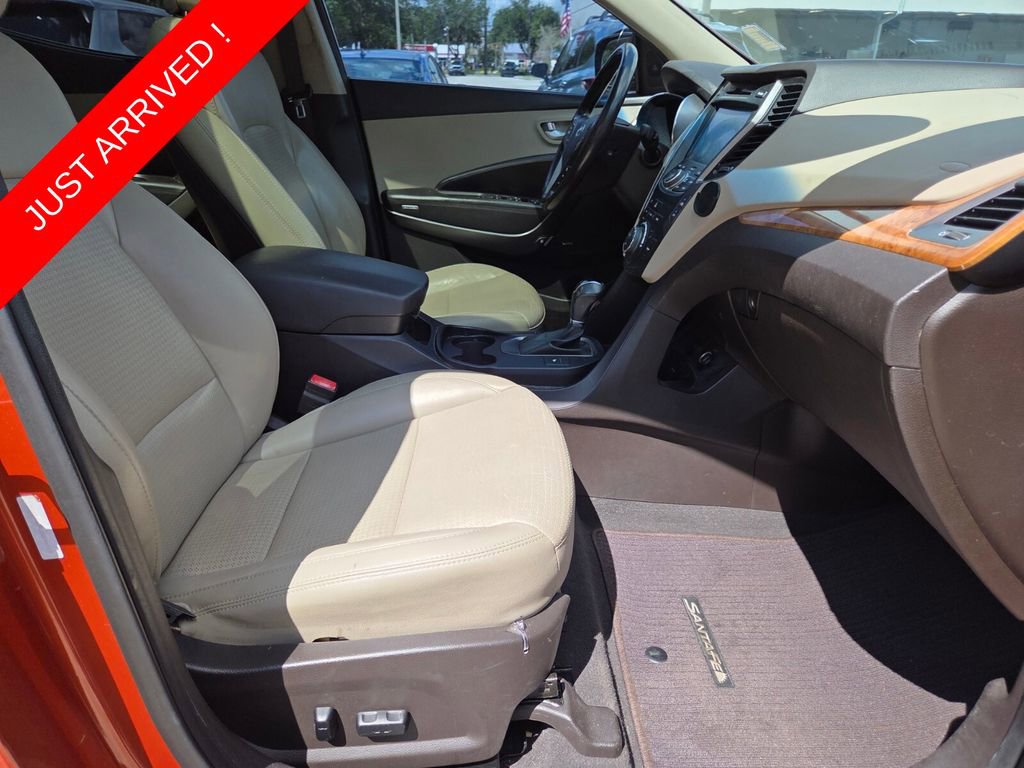 Used 2013 Hyundai Santa Fe Sport 2.0T w/ Technology Pkg FWD image 14