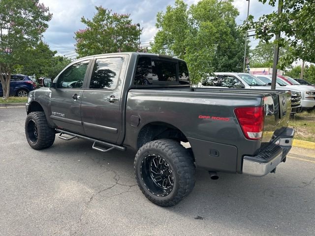 Used 2005 Nissan Titan SE w/ (W01) Utility Bed Pkg image 6