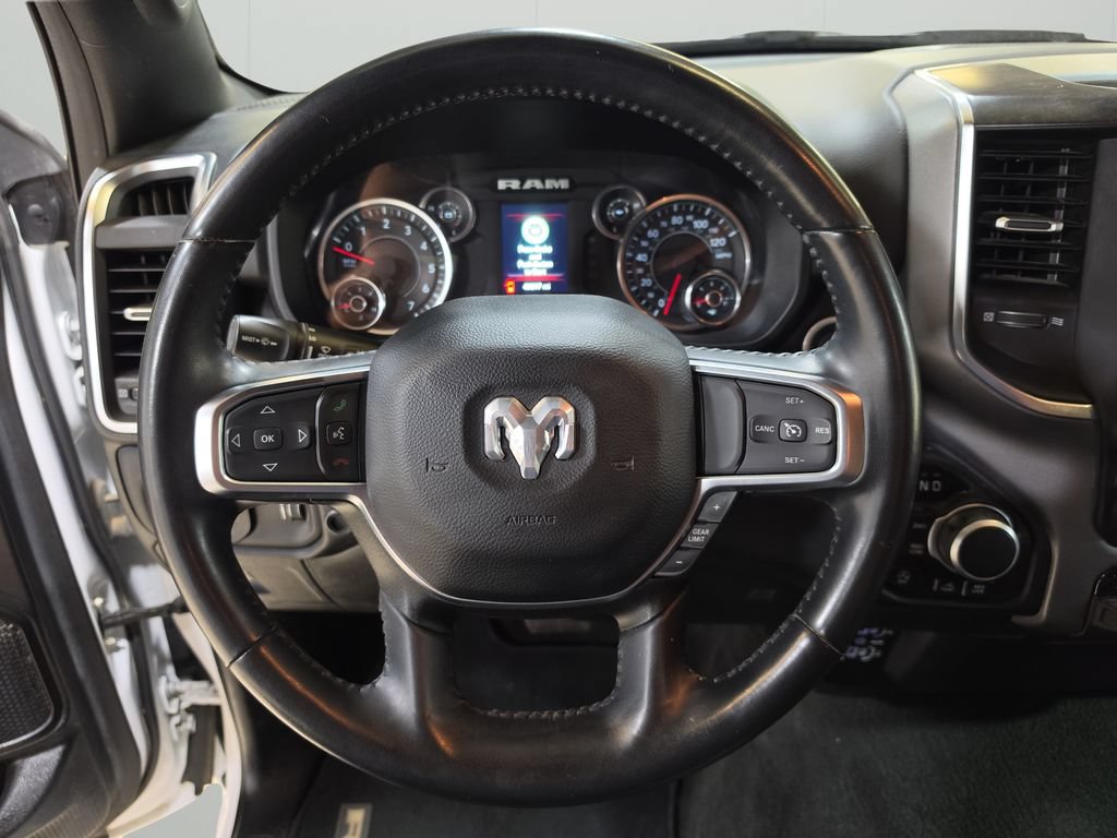 Used 2024 RAM 1500 Big Horn AWD/4WD image 17