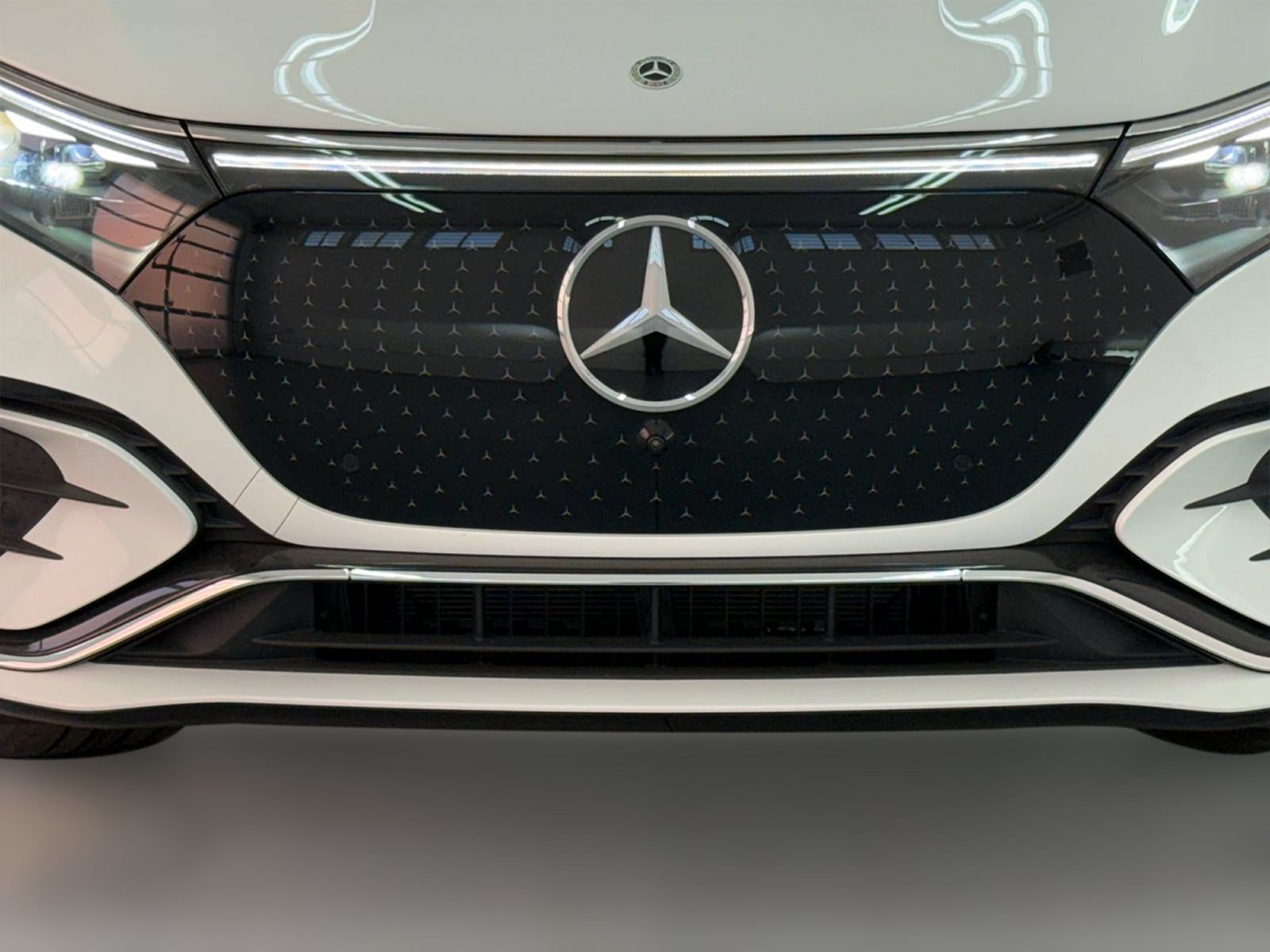 New 2027 Mercedes-Benz EQS 400 4MATIC SUV image 25