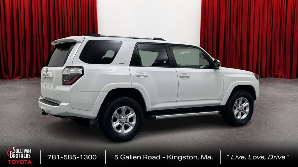 Certified 2022 Toyota 4Runner SR5 Premium w/ Moonroof Package image 5