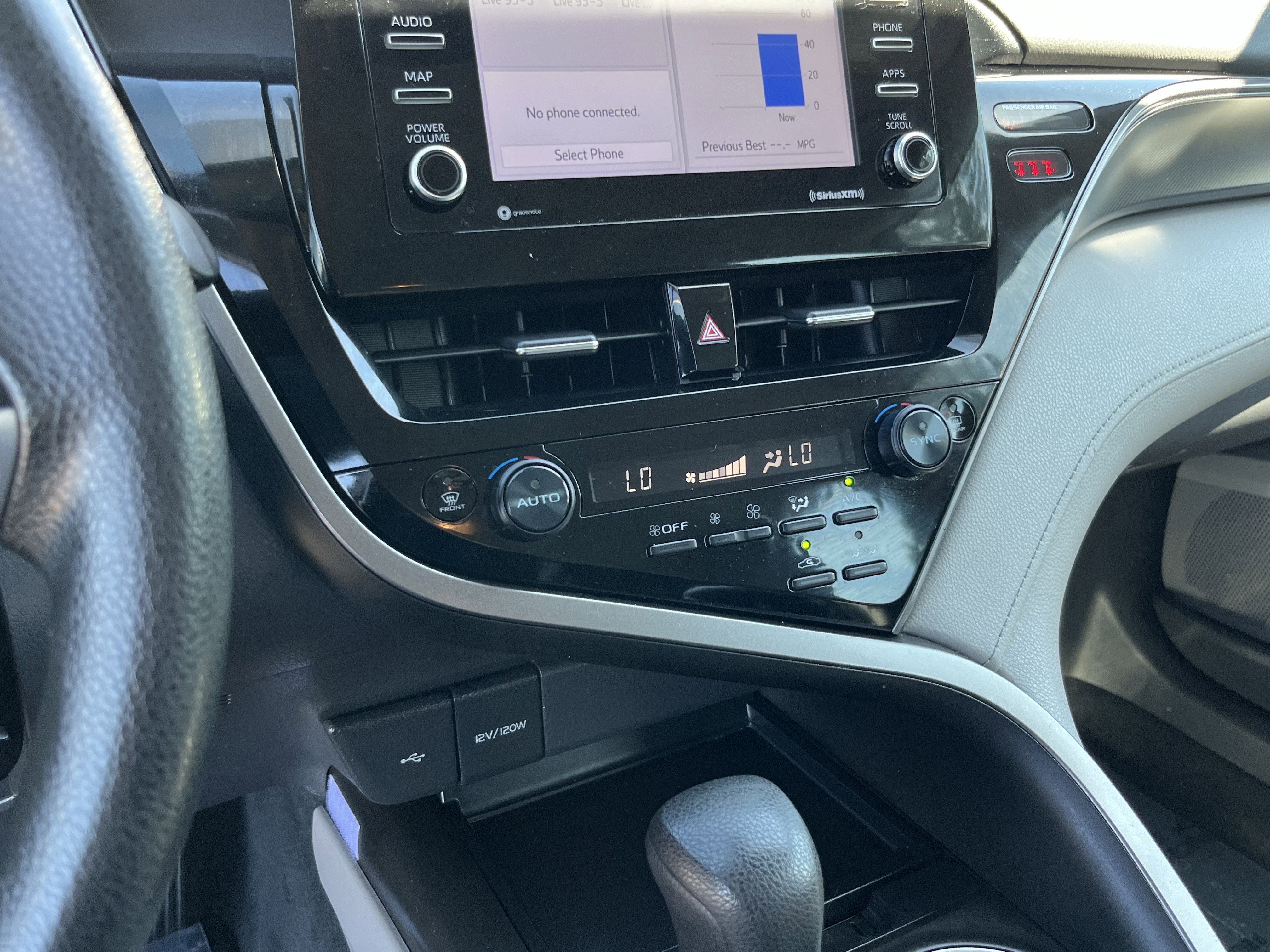 Used 2021 Toyota Camry LE FWD image 24