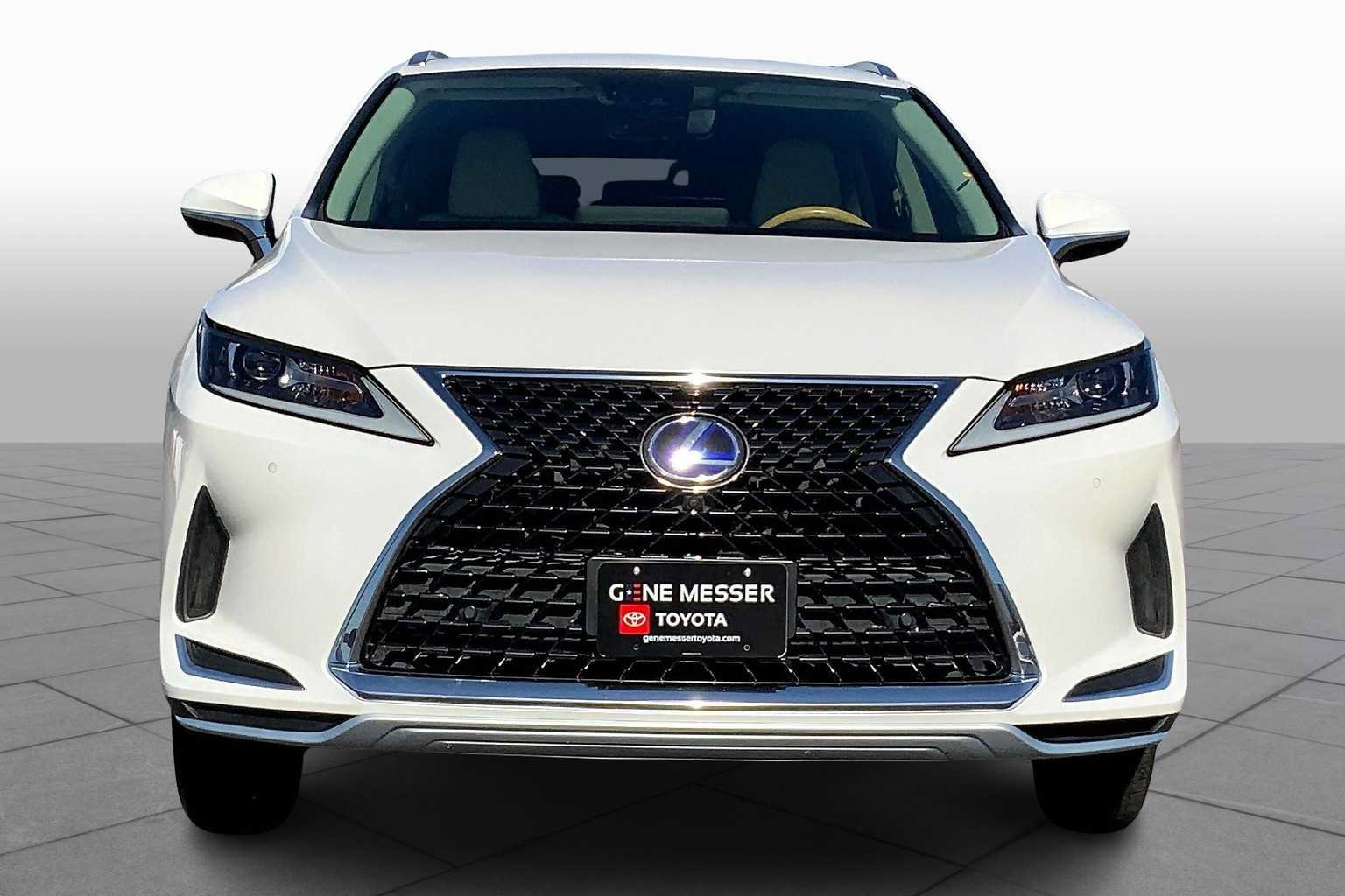Used 2020 Lexus RX 450hL AWD w/ Premium Package image 3